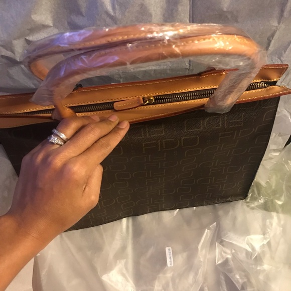 Leather shoulder bag - Picture 5 of 6